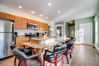 All-Season Ludlow Apartment 3 Mi to Okemo Resort! - Ludlow - 4