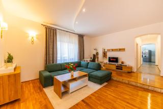 Central Family House With Self Check-in - Arad - 8