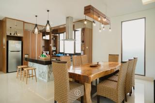 Narwastu Hill View Villa 6 bedrooms with a private swimming pool - 2