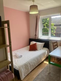 Urban Escape Glasgow Green Free Parking 20min walk to City Center - Glasgow - 5