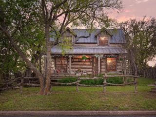 Das Eck Haus - Cozy Cabin Getaway - Fredericksburg - 3