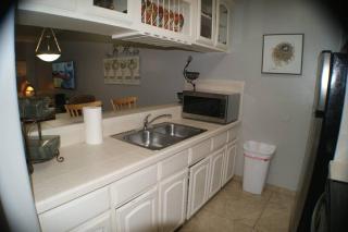 Mar Y Sol #6 LUXURIOUS CONDO 3 minute walk to beach access - South Padre Island - 4
