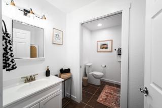 Howdy Haus - Pool Hot Tub Game Room & Glam Room - Fredericksburg - 6