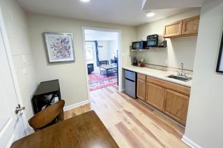 Ocean Front Condo, Pelican at Oregon House, Stairs to the Beach! - Searose Beach - 4