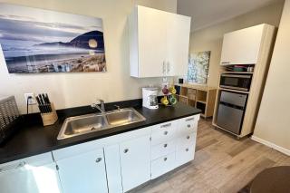 Ocean Front, Sunrise at Oregon House, Stairs to the Beach! - 3