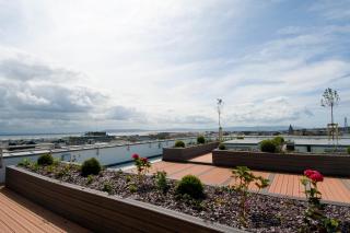 The Western Citypoint Apartments - 9