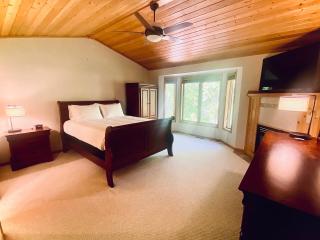 Golf Retreat Near Pelican Lake - 5