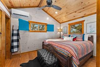 Rockin' R - Rustic Star Cabin - 8