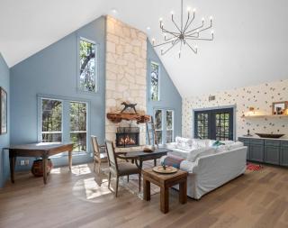 Starry Blue House - Your Hill Country Retreat - Wimberley - 5