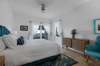 Stonewall Bungalow 3 - Sleeps 4 - 2