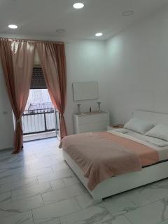 Pink House - Napels - 6