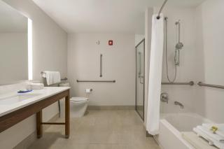 Holiday Inn Express Hotel & Suites Mount Pleasant - Charleston by IHG - 4