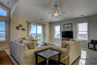 Barefoot Bungalow - Surf City - 7