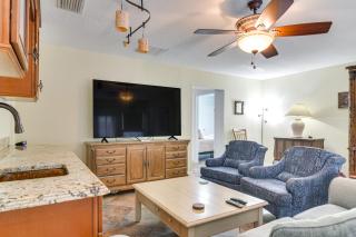 Redington Shores Retreat - Walk to Beach Access! - 6