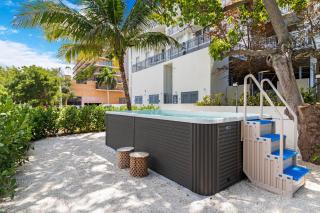 Roami at Grove 27 - Miami - 7