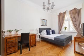 Main square - Old Town - Floriańska 47 Street - 8