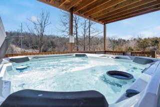 Billiards, Arcades, Peaceful Oasis, 400 of Daily Attraction Tickets! - Branson - 6