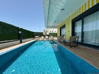 6 Yatak Odalı Ultra Lüks Yeni Villa Belek - Belek - 8