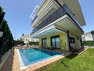 6 Yatak Odalı Ultra Lüks Yeni Villa Belek - Belek - 7
