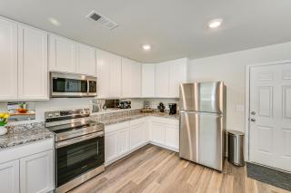 Modern Anderson Home with Fire Pit and Grill - 2