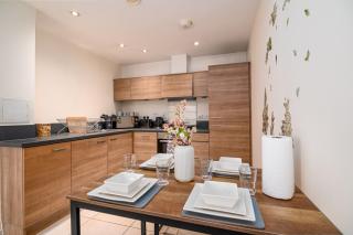 Zenith Hub - Londra - 6