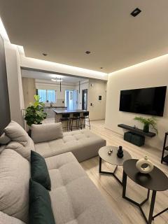 His Luxury Apartment - Atene - 0