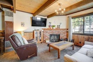 Near Lakes and Skiing Cozy Sugarloaf Cabin with Yard - Sugarloaf - 0