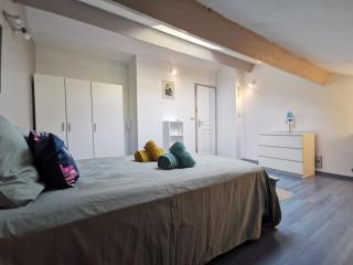 boulevard de Genève - 8