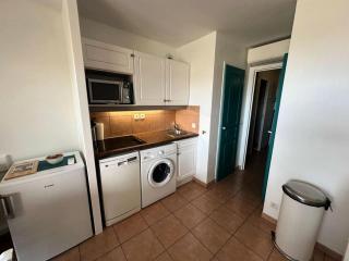 Résidence Rivages - Cocktail des îles, joli T2 climatisé avec vue sur piscine et mer dans le domaine de la Coudoulière MAE-0521 - 7