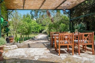 Pure Nature Haven By The Sea with Hot Tub - 0