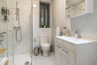 Stay Steps Away From The Sea in Sliema - Sleeps 4 - Sliema - 8