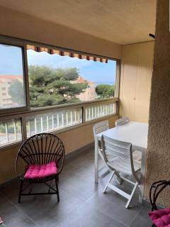 Résidence Alisier - T3 avec petite vue mer dans le domaine de la coudoulière MAE-8301 - 3