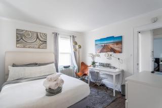 Modern 3BR Apartment Downtown HarborPt I-95 Train - Stamford - 4