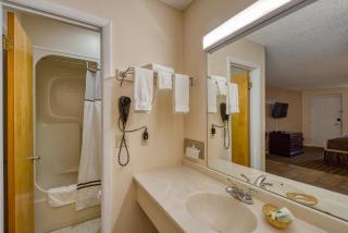 Palms Garden Inn - 8