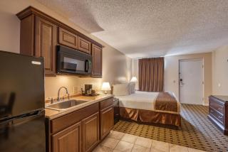 Palms Garden Inn - Ellisville - 4