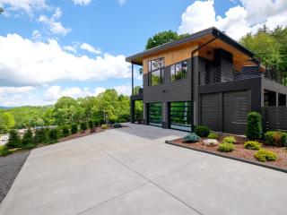 The Retreat at Valley Bear Farms - Balsam Grove - 7