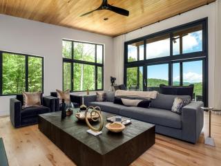 The Retreat at Valley Bear Farms - Balsam Grove - 3
