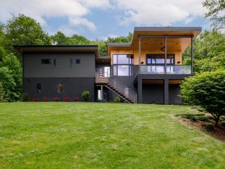 The Retreat at Valley Bear Farms - Balsam Grove - 0