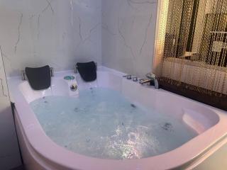 Jacuzzi Glass-House Central Station - Krakau - 8