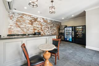 French Market Inn - New Orleans - 5
