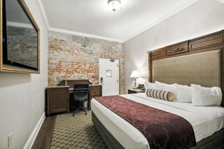 French Market Inn - New Orleans - 1