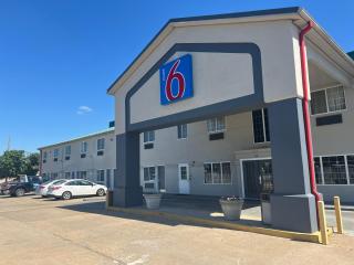 Motel 6 Tulsa, OK Airport - Tulsa - 6