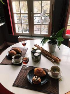 One Room Apartment in Paris Montmartre - París - 3