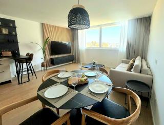 CALMO MARBELLA, Exclusivo, céntrico y con piscina - Marbella - 0