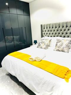 Energizing 2bedroom Apartment in Setlhoa Block 10 - Gaborone - 9