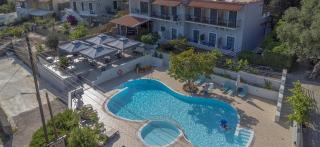 Irida Studios and Suite - 8