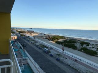 Montego Bay Resort - North Wildwood - 0