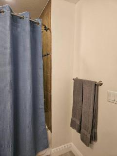 Cozy Two Bedrooms Apartment in Valrico - 1