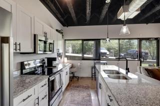 NEW Studio with 2 Beds 7 mins to Broadway - Nashville - 9