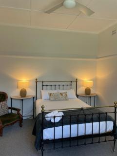 The Bolt Inn - Uralla - 9